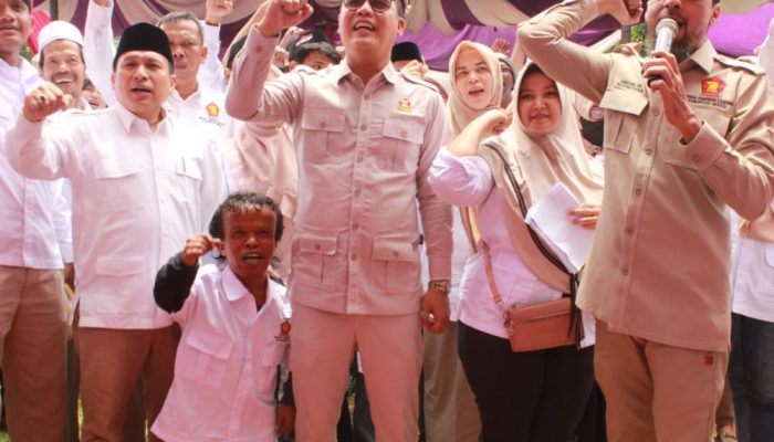 Targetkan Prabowo Jadi Presiden, DPC Gerindra Kabupaten Bekasi Lantik PAC dan Ranting se Kecamatan Cibarusah