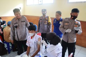 Tingkatkan Herd Immunity, Gebyar Vaksinasi Booster Polresta Mojokerto Sasar Pelajar