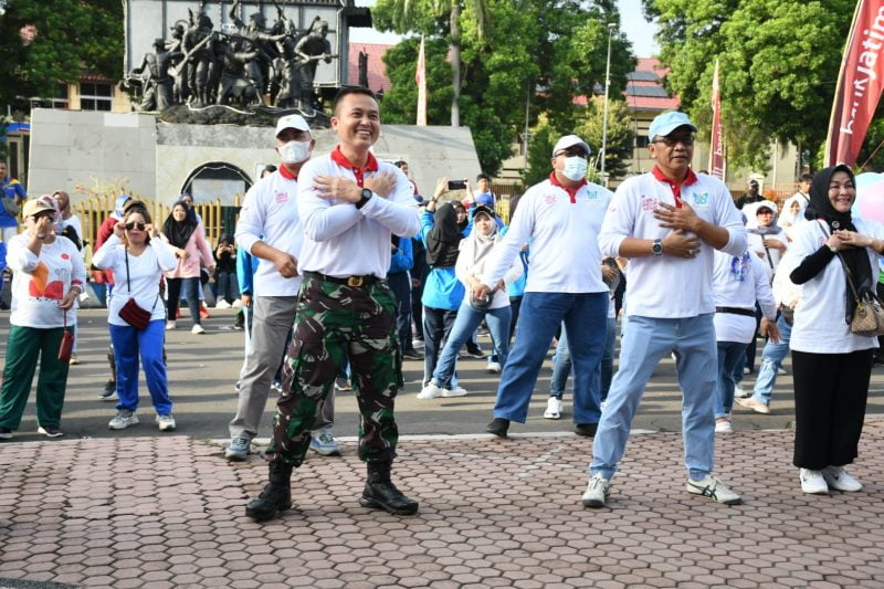 Dandim 0822 Bondowoso Turut serta dalam Hari Kesehatan Nasional Ke-58