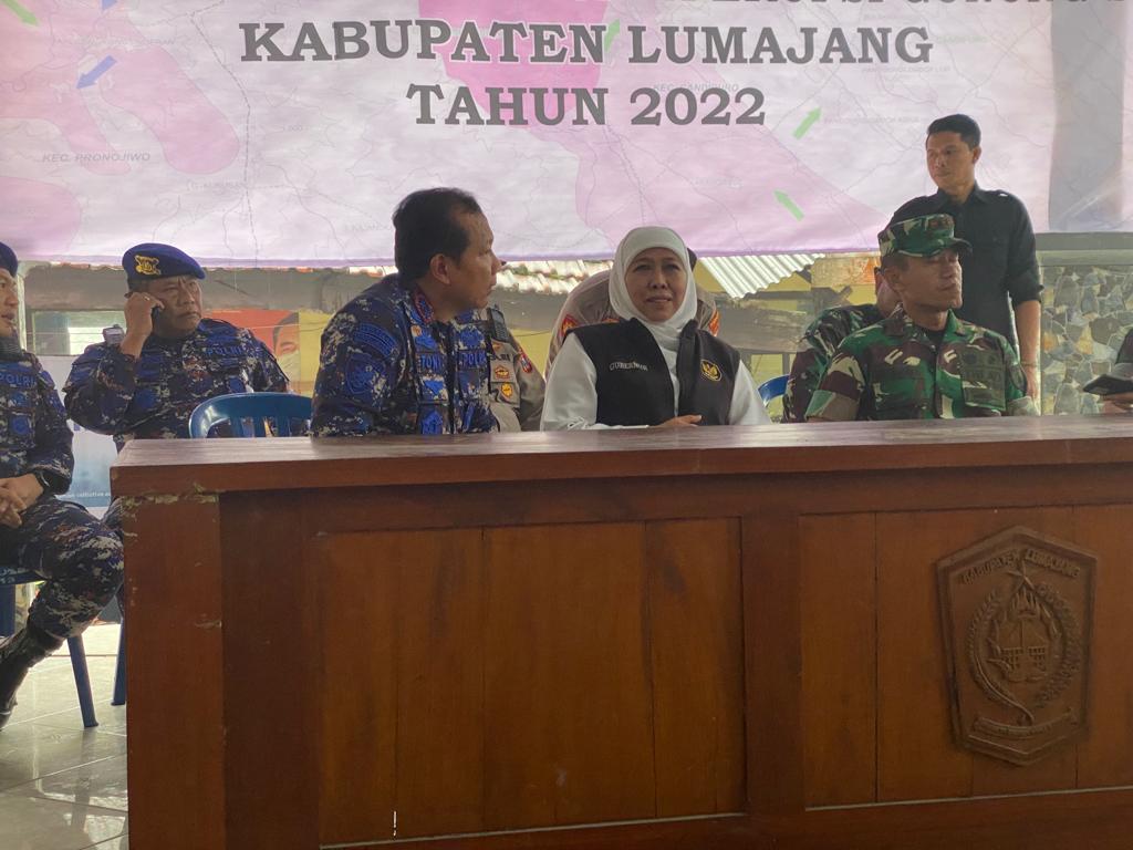 Forkopimda Jatim Cek Lokasi Pengungsian dan Berikan Bansos Untuk Warga Terdampak APG