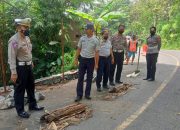 Jelang Nataru Polres Trenggalek Survei Jalan, Pastikan Kamseltibcarlantas Kondusif