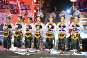 PJ PASIOPS KODIM 0822 Bondowoso Hadiri Meriahnya Bondowoso Batik Night Carnival