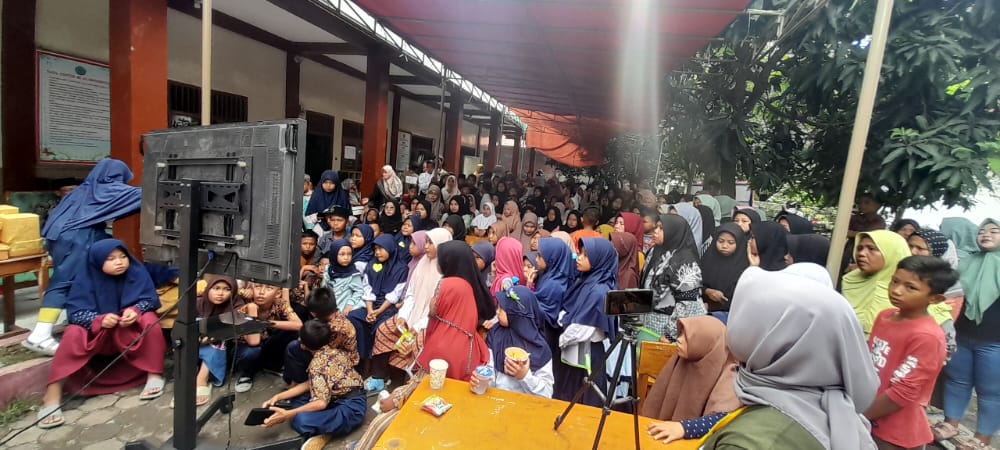 MI AL-KHOERIYAH BEKASI GELAR REUNI AKBAR DAN ULANG TAHUN