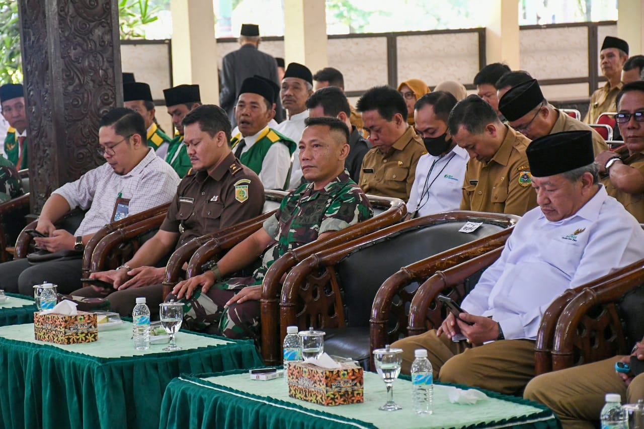 PJS PASIOPS KODIM 0822 Bondowoso Hadiri Pengambilan Sumpah / Janji dan Pelantikan Pimpinan BAZNAS Kab. Bondowoso