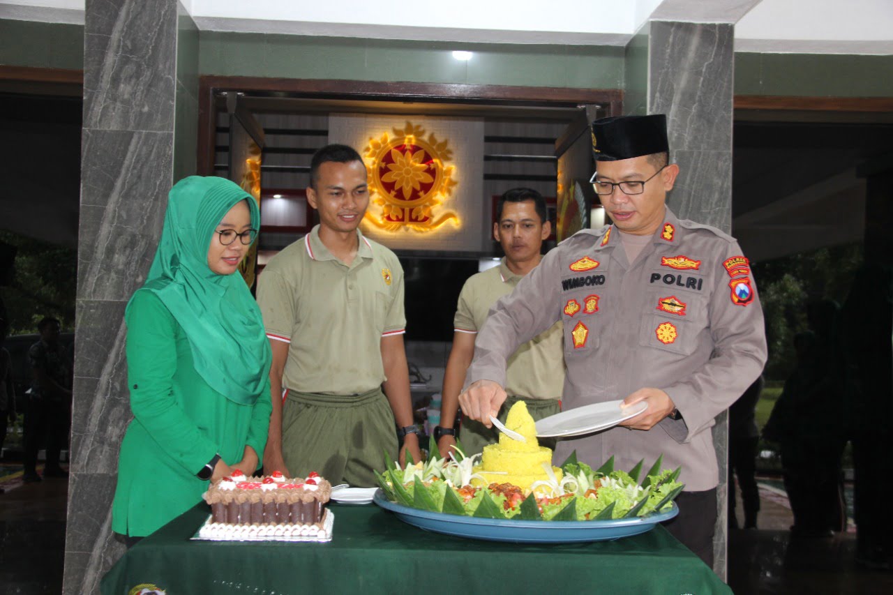 Kapolres Bondowoso Beri Kejutan Kepada Yonif Raider 514/SY Kostrad