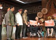 Semarak HKSN, Penyandang Disabilitas Netra di Bali, Dapat Bantuan Dari Kementerian Sosial