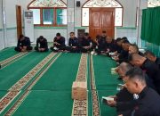 meningkatkan iman dan takwa, personel Batalyon A Pelopor Satbrimob Polda Sumsel melaksanakan bimbingan rohani dan mental