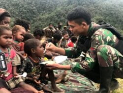 Wujud Toleransi Antara Umat Beragama, TNI dan Warga Rayakan Natal dan Doa Bersama di Papua Pegunungan