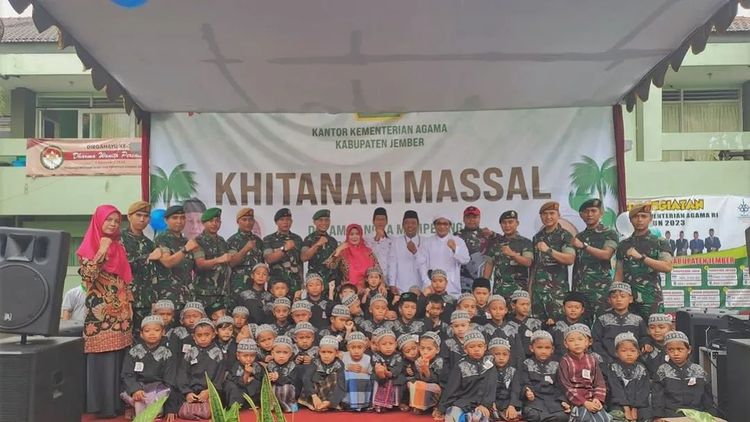 Jember Khitanan Massal, Program Baksos Yonif R 509 Kostrad