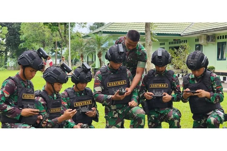 Gelar Pelatihan Alkom BMS, Perhubungan Kostrad Siap Dukung Tugas di Medan Latihan dan Medan Tempur