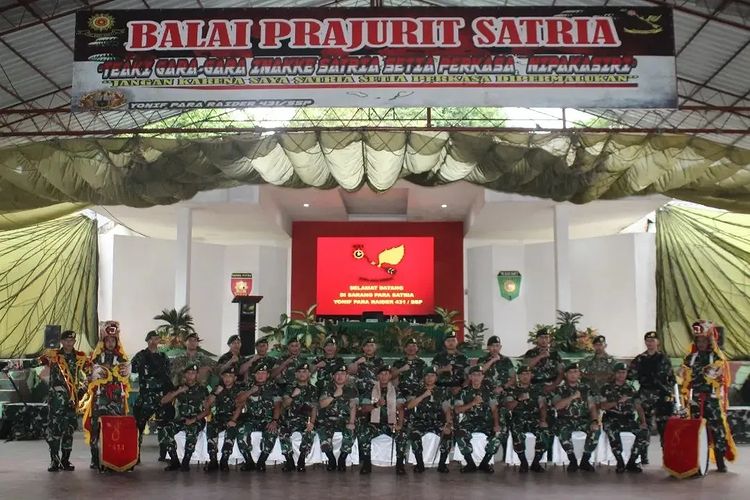 Kunjungan Kerja Pangdivif 3 Kostrad, Mayjen TNI Novi Helmy Prasetya ke Yonif PR 431 Kostrad