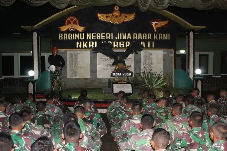 Bangga dan Cinta Satuan, Tradisi Satuan Untuk Warga Baru Pasukan Langit