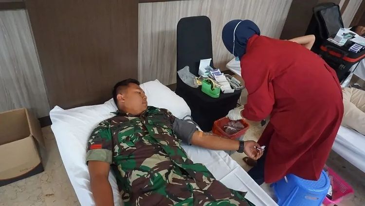 Partisipasi Kemanusiaan,Yonkav 8 Kostrad Sumbang Darah