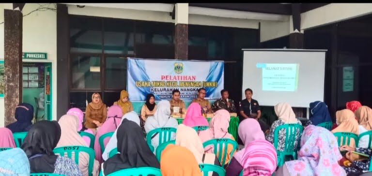 Sosialisasi, Lurah Nangkaan Dan Babinsa Gandeng UMKM  