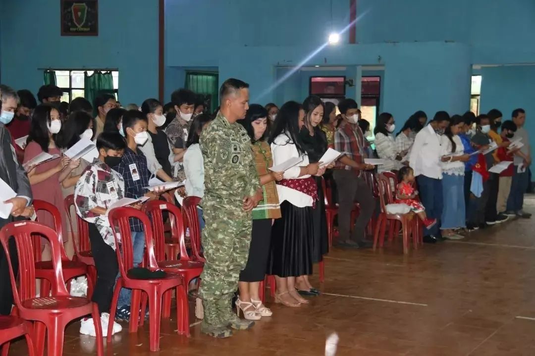 Natal Bersama Umat Kristiani di Lingkungan Yonif R 330 Kostrad