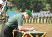 Yonif PR 330 Divif 1 Kostrad Gelar Korps Raport Pindah Satuan