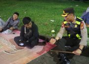 Kunjungi Warga, Kapolres Metro Tangsel Membaur Dengan Pemuda dan Pedagang Kaki Lima