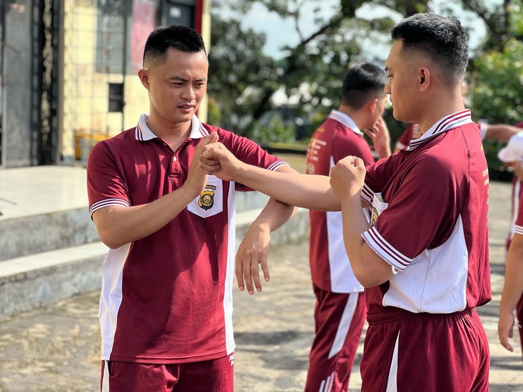 Tingkatkan kemampuan beladiri Batalyon A Pelopor Polda Sumsel Latihan wing Chun