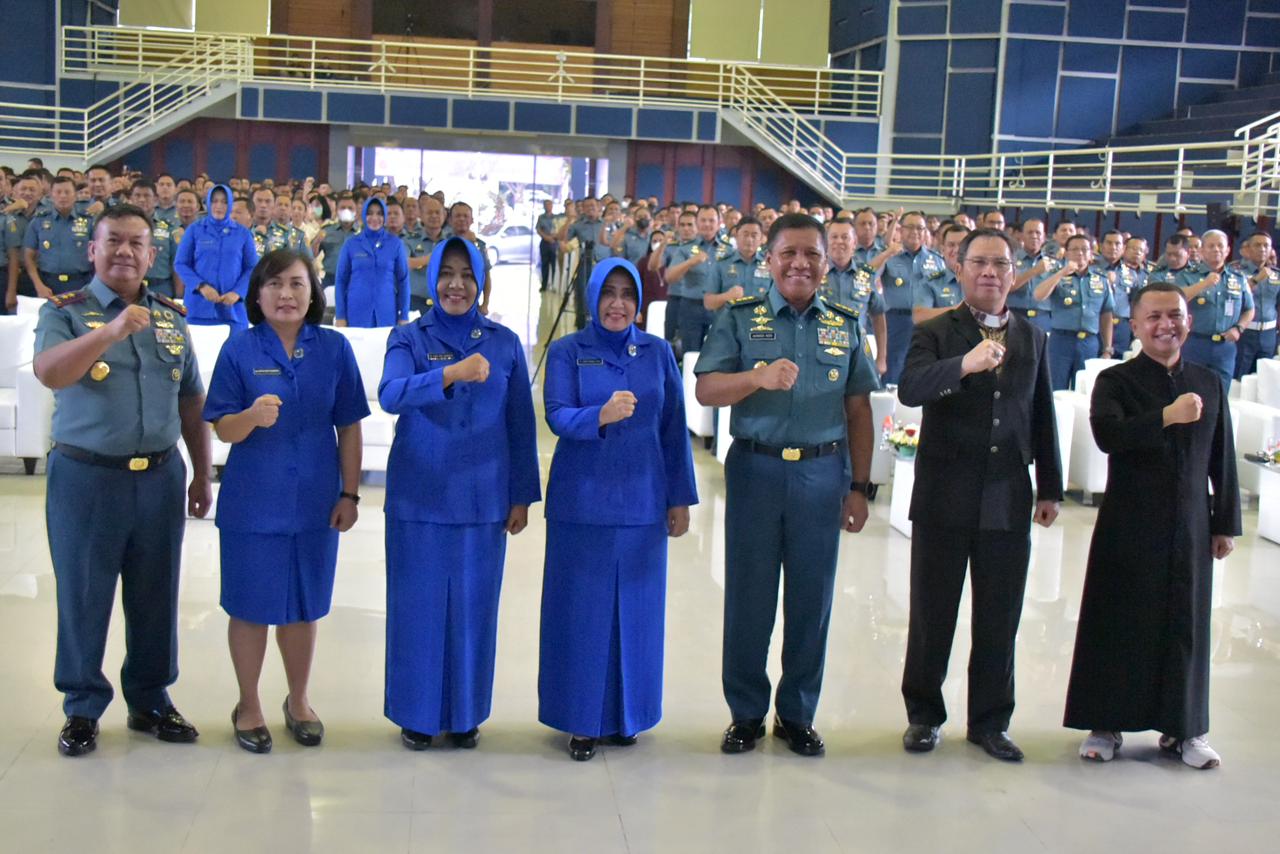 Natal Mengarahkan Pada Jalan Yang Benar