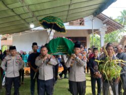 Ikut Angkat Keranda Jenazah Pejuang Kamtibmas, Kapolres Akan Cari Pelaku Curas