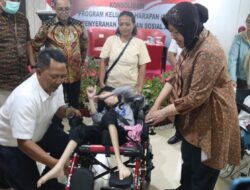 Inilah Ungkapan Warga Tarakan Penderita Struk Dapat Bantuan Dari Menteri Sosial Tri Rismaharini