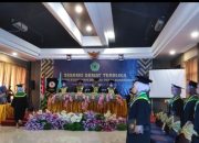 13 Bidan Diwisuda Akbid Dharma Praja