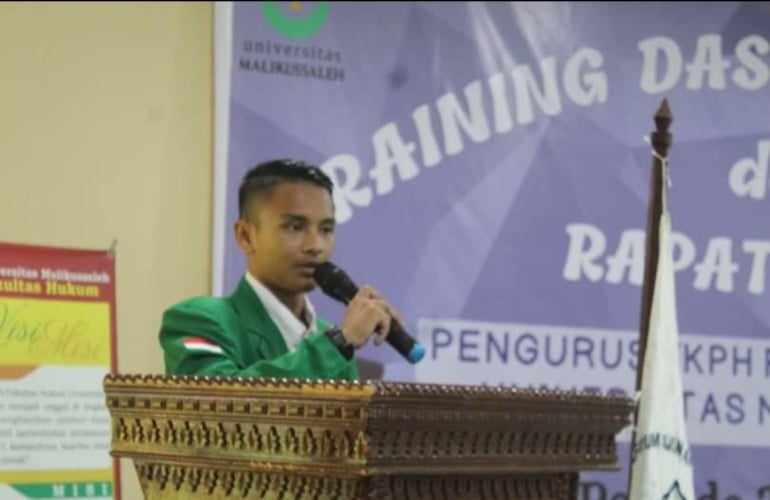 Penggusuran Pedagang di Moen Geudong Kota lLhokseumawe dapat Tanggapan Serius dari Ketum FKPH Universitas Malikussaleh Halvionata Auzora Siregar 