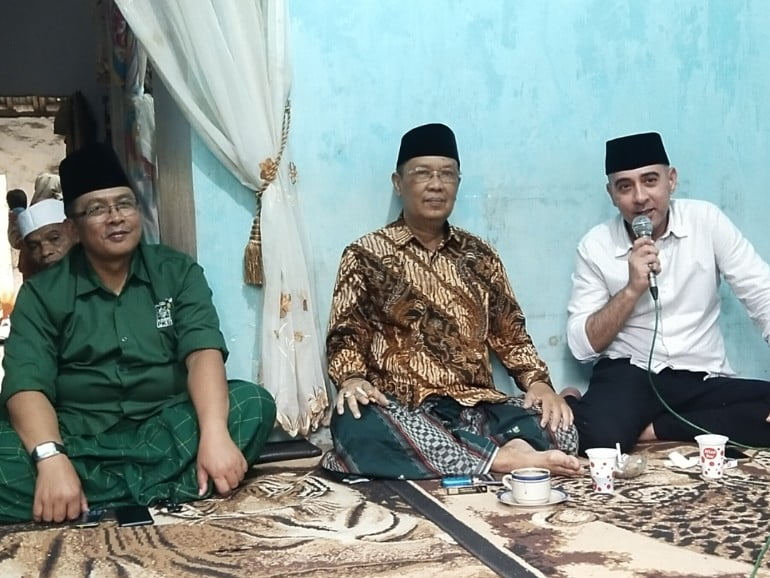 Nasim Khan Hadiri Pertemuan Rutin dan Sholawat Bersama, Ngamrih Syafa'at Rasulullah Dalam Keselamatan Bangsa