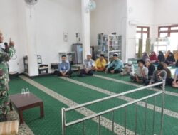 Babinsa Masuk Masjid, Ini Pesan Khutbah Serma Garsadi