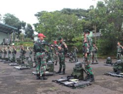 Cek Kesiapan dan Keseragaman, Satuan Yonkes 2/ Divif 2 Kostrad Laksanakan Gelar Ransel Protap