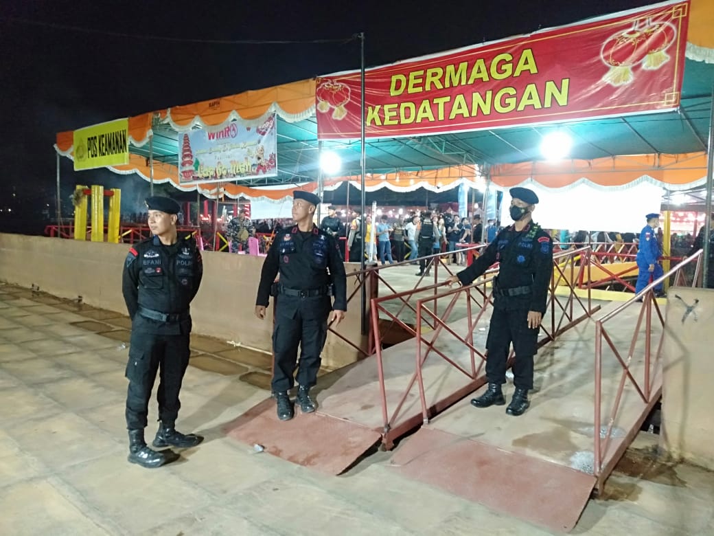 Berikan rasa aman di perayaan Cap Go Meh, Brimob Sumsel laksanakan pengamanan di pulau Kemaro Palembang
