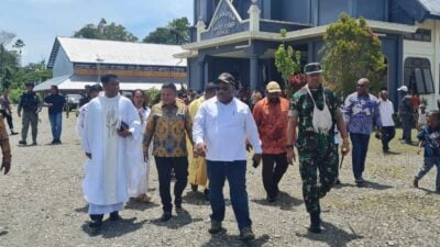 Peletakan Batu Pertama Pembangunan SD YPPK, Dandim Dukung Pendidikan Prioritas Kab. Yahukimo