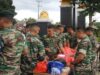 Jumat Berkah Yonif Mekanis 318 Divif 1 Kostrad Berbagi dengan Masyarakat