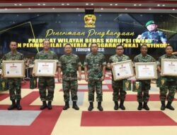 Danbrigif PR 18/Trisula Kolonel Inf Bagus Budi Adrianto, S.E Menerima Piagam Penghargaan Satker TNI AD Peraih Predikat WBK Pada Rapim TNI AD