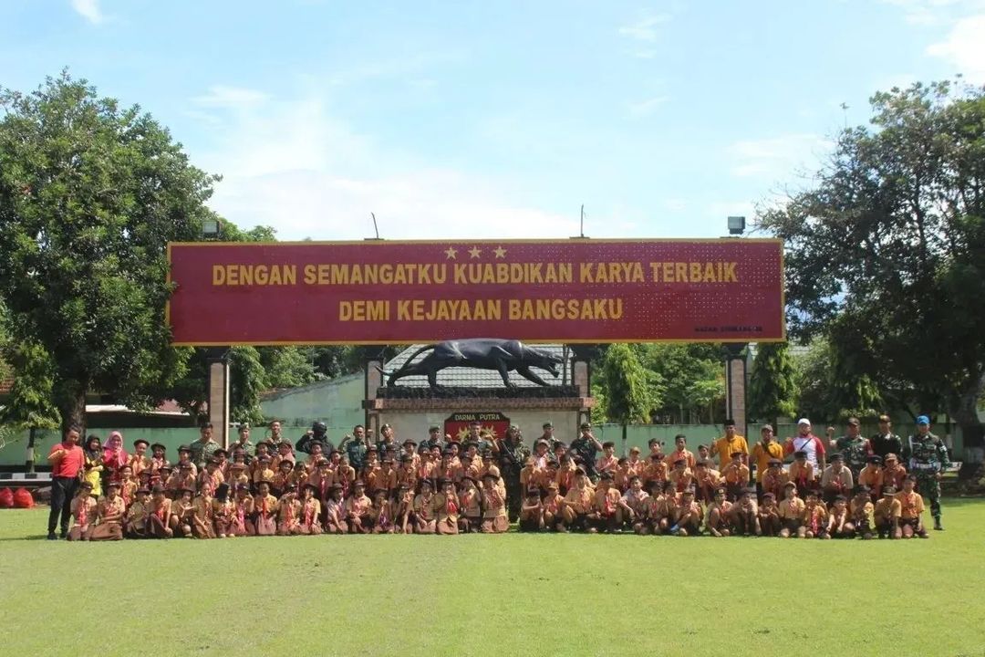 Yonif Raider 515 Kostrad Menerima Kunjungan SDN 4 Manggisan