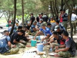 Sasar Pantai Parangtritis, Prajurit Guntur Geni Sadarkan Warga Peduli Lingkungan