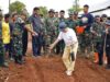 Pembekalan dan Keterampilan Penanaman Wijen dan Padi Japonica, Kaskostrad Mayjen TNI Muhammad Nur Rahmad Tinjau Lahan Ketahanan Pangan