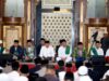 Kasad Bersama Kyai Cholil Nafis Sholat Subuh Berjamaah dan Khotmul Quran di Masjid Agung Cianjur