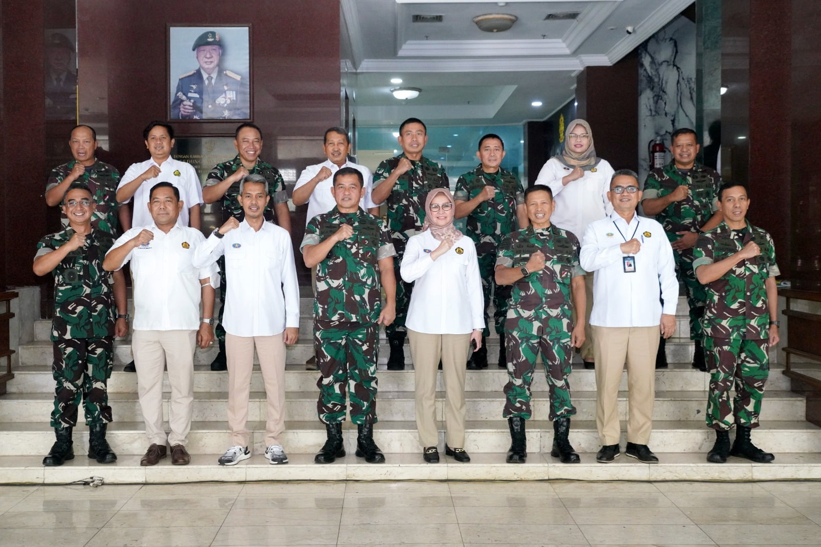 BPH Migas Gandeng Kostrad, Pangkostrad Letjen TNI Maruli Simanjuntak, M.Sc., Menerima Audensi Kepala BPH Migas