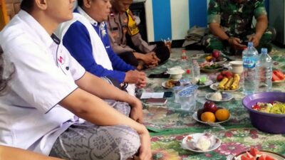 Rutinitas Ketua Dewan Pembina Media kabarnusa24.com Dede Nugraha(AWIT)Memberikan Santunan Anak Yatim-Piatu .