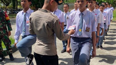 Ciptakan Rasa Aman, Brimob Kaltim Laksanakan Patroli Gereja Di Wilayah Kota Samarinda