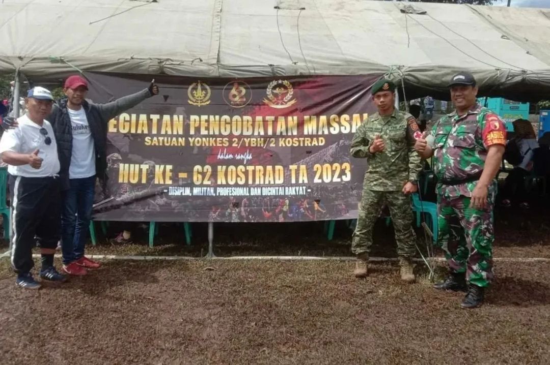 Peringati Hari Jadi Kostrad ke – 62, Yonkes 2 Kostrad Selenggarakan Pengobatan Massal