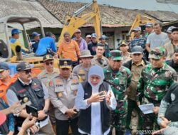 Bersama Forkopimda Kapolda Jatim Tinjau Langsung Lokasi Banjir Bandang di Ijen