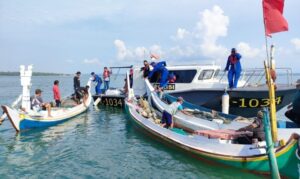 Polres Sumenep Himbau Pengguna Transportasi Laut Waspadai Cuaca Ekstrem 