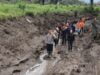 Kapolres Bersama Dandim 0822 Bondowoso Menyusuri Aliran Sungai Luapan Banjir Ijen