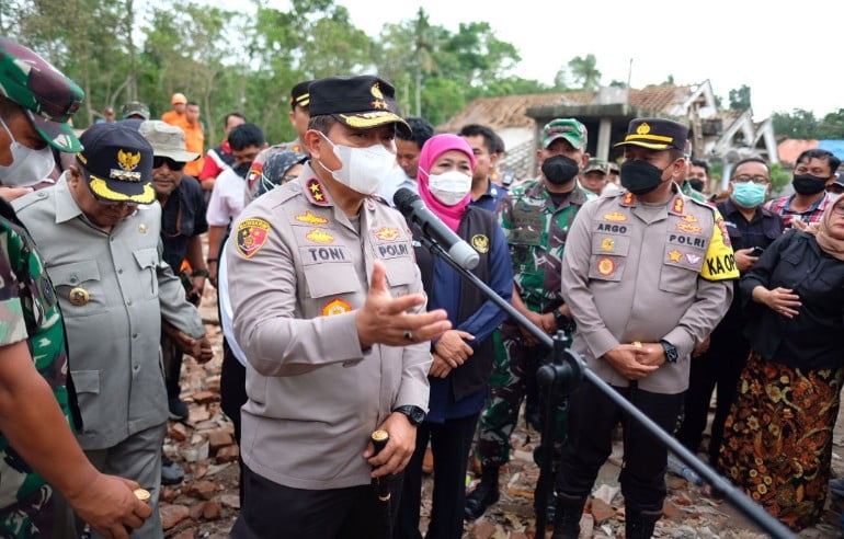 Forkopimda Jatim Tinjau Lokasi Ledakan Petasan di Blitar