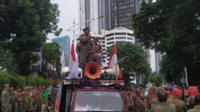 Aksi Unjuk Rasa Dari DPP FKBPPPN (Forum Komunikasi Bantuan Polisi Pamong Praja Nusantara) Di Depan Kantor Kementerian PAN & RB JL. JEND. SUDIRMAN KAV. 69 Kel. Senayan Keb Baru Jaksel