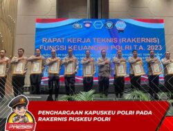 Rakernis Puskue Polri Terima Penghargaan dari Kapuskeu Polri