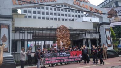 Aliansi Ormas Bekasi (AOB) Demo ke Mendagri Tolak Perpanjangan Pj Bupati Bekasi Dani Ramdan