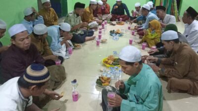 Buka Puasa Bersama di Masjid Jami’e Raudhatul Jannah